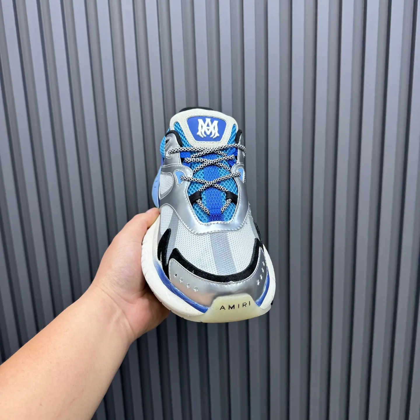 [AMIRI Amir] P: 760💰Size for couples: Female 35-40; Male 39-44; (Customized at 45.46) AMIRI Amir New Autumn and Winter Products New Autumn Latest Catwalk Couple Color Block Bread Casual Sports Shoes Series 〰 Casual fashion style full of details New generation of bone shoes popular classic upgrades Super comfortable and super popular! AUTRY is an exclusive version of AUTRY couple casual shoes from a high street brand in Los Angeles. Many celebrity Internet celebrities have the same style. Chinese new rapper Xiaobai Gali, Wang Yibo, Yang Mi and other Internet celebrity bloggers are competing for their feet. The three-dimensional molded metal logo on the side of the AJ1 shoe is on par with Nike's popular Fog. The heroic value instantly has a bit of punk rock flavor, all showing fashion sense and street style... ▪ Upper: original custom-made cowhide + original custom-made breathable mesh ▪Inner lining: original customized breathable mesh ▪Outsole: original molded two-color TPU rubber combination outsole.